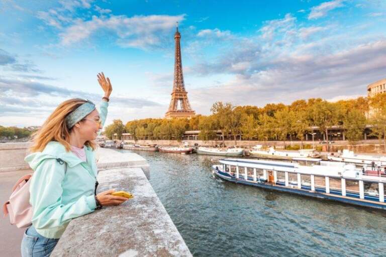 Cruceros por el Sena con salida cerca de la Torre Eiffel